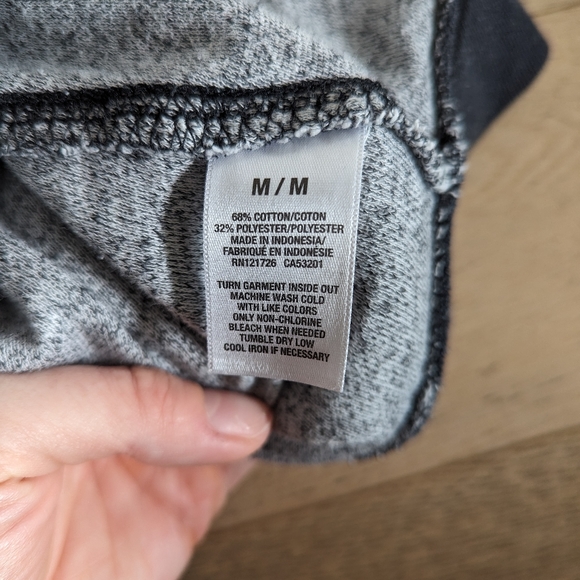 Aeropostale grey sweatshirt, size medium - Picture 4 of 7